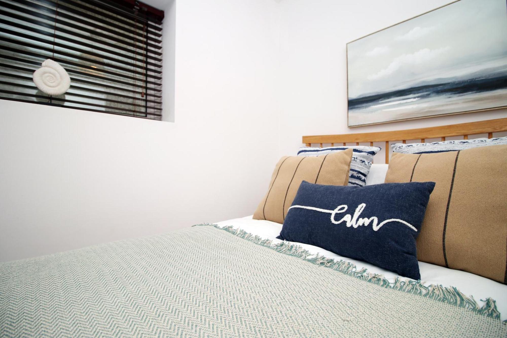 Coastal Penarth Dream! Close To Cardiff Superb Location Near Bars And Restaurants! Dog Friendly And Welcome Breakfast Pack! Exterior photo