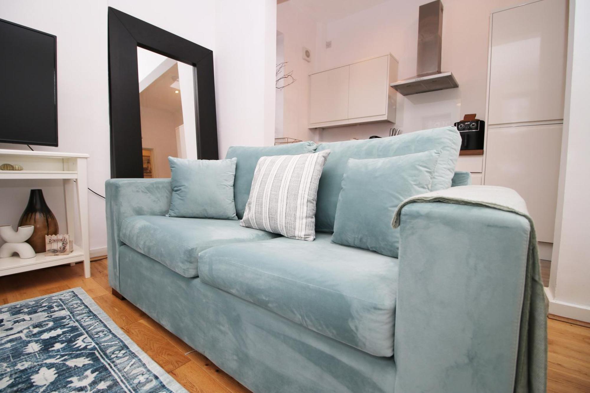 Coastal Penarth Dream! Close To Cardiff Superb Location Near Bars And Restaurants! Dog Friendly And Welcome Breakfast Pack! Exterior photo